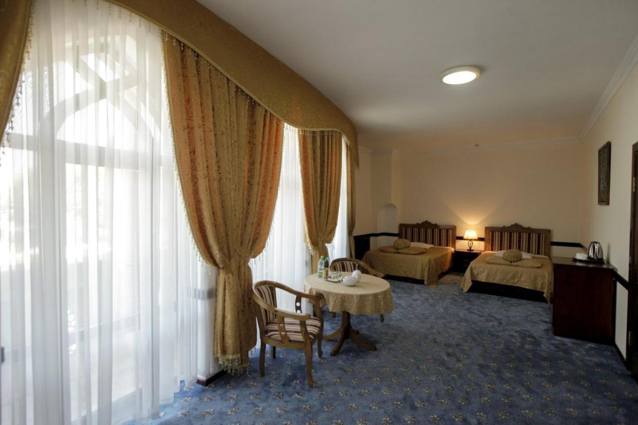 Sultan Hotel בוקורו מראה חיצוני תמונה