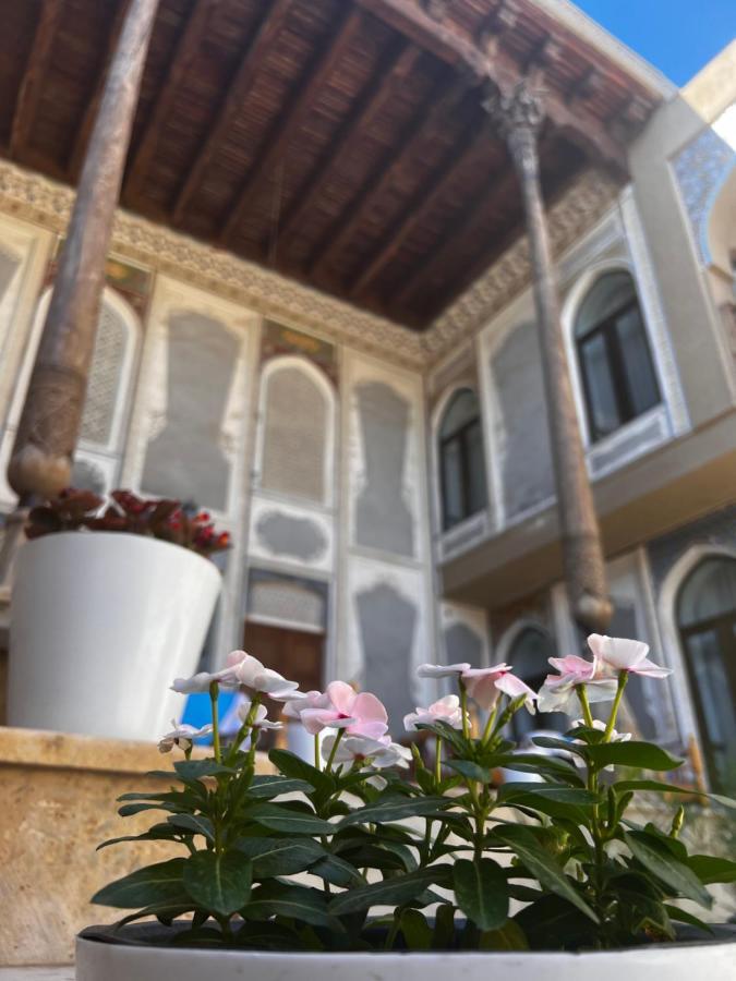 Sultan Hotel בוקורו מראה חיצוני תמונה
